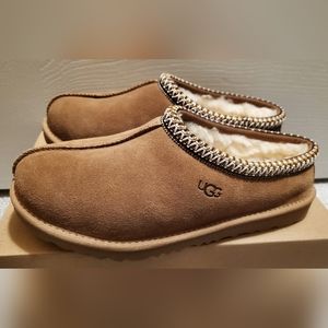 Size 6Y Kids / 8 Womens UGG Tasman II Slippers Chestnut NEW